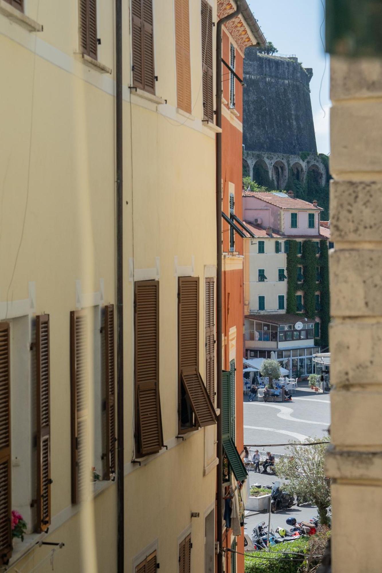 Casa Vacanze Armanda-Suite Lerici Exteriör bild