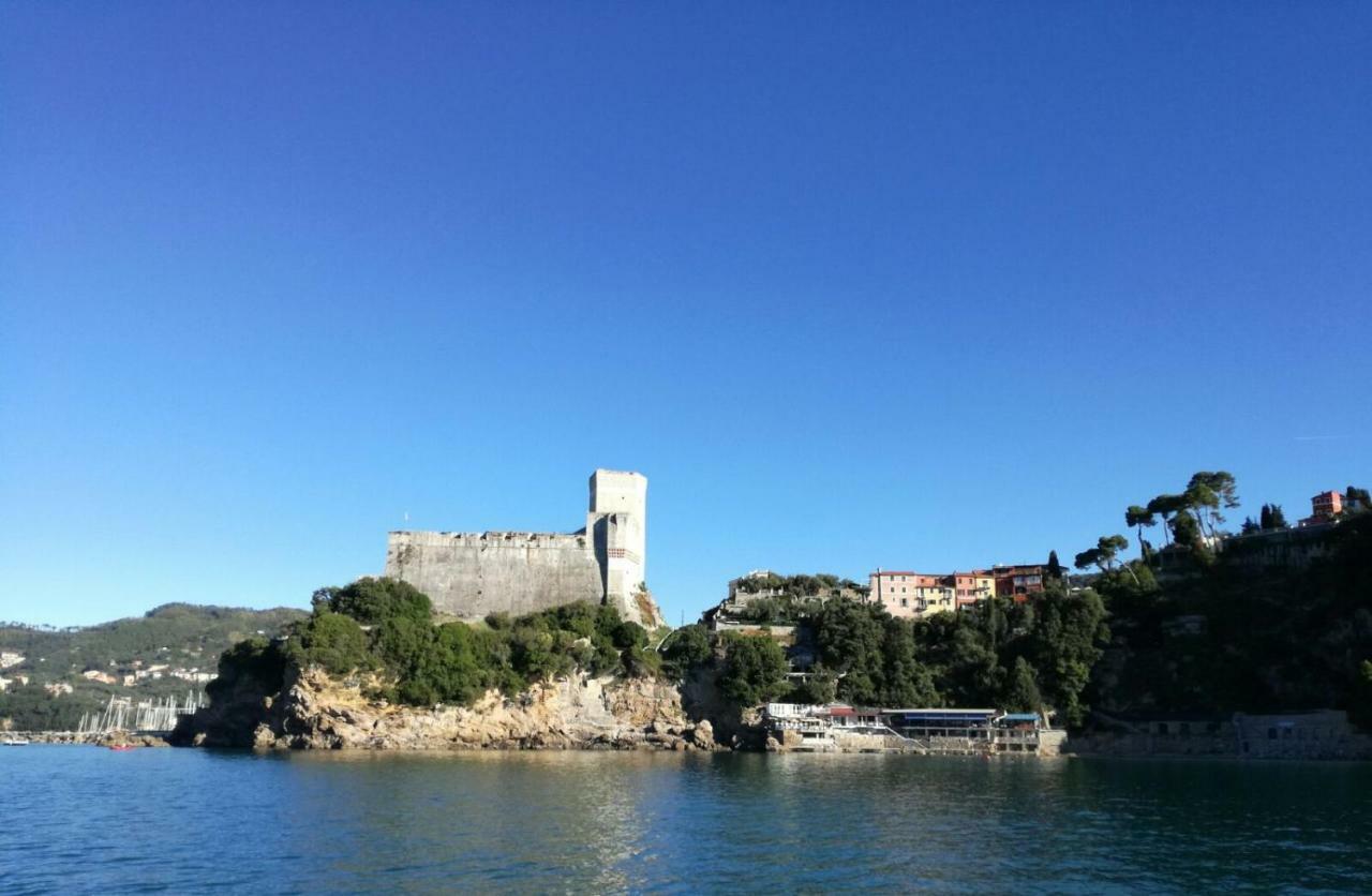 Casa Vacanze Armanda-Suite Lerici Exteriör bild